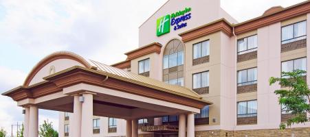 Holiday Inn Express Airport Ottawa