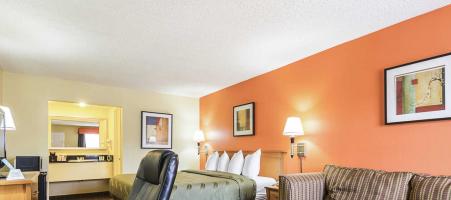 Quality Inn & Suites N Richland Hills