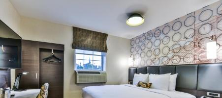 Champlain Waterfront Hotel - Ascend Hotel