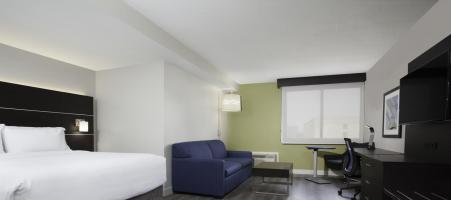 Holiday Inn Express&Suites Mississauga Toronto SW