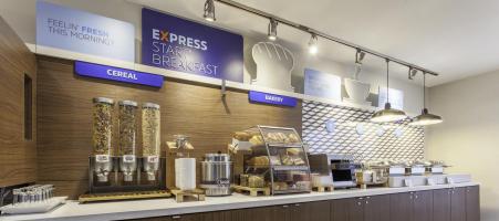 Holiday Inn Express&Suites Mississauga Toronto SW